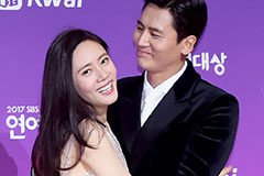 '우효광♥' 추자현, 으리으리 집 거실 공개…가족사진 '눈길'