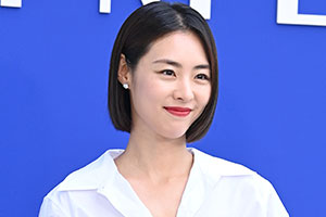 '비연예인♥' 이연희, '예비 엄마' 대열 합류…9월 출산 예정