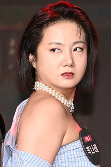 '48kg' 박나래, 다이어트로 만든 섹시 백