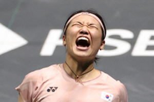 안세영 19연승+전영오픈 결승행→중국 이어 '일본 에이스'도 완파했다