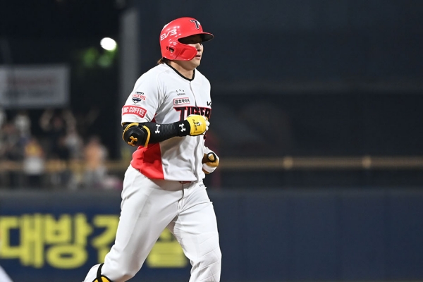 '홈런 쾅쾅쾅쾅쾅' 타이거즈 타선 대폭발! KIA, 키움 11-6 제압...올러 KBO 데뷔 첫 승