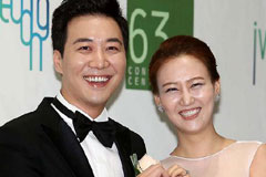 도경완♥장윤정, 투표 완료에 누리꾼 '갑론을박'…"그만해라"