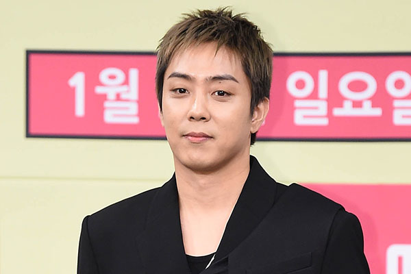 은지원, 돌싱 13년 접고 스타일리스트와 재혼…'돌싱글즈' MC까지 '겹경사' [종합]