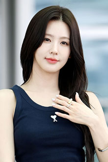 '직각어깨+한줌허리' 아이들 미연, 다이어트 욕구 자극하는 워너비 몸매