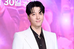 이동건, '♥강해림 열애' 암시…카페·조윤희 이혼 언급까지