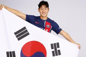 480억에 이강인 팝니다 PSG, 이강인 가격표 책정…정작 나폴리는 '시큰둥'