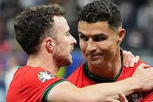호날두 대해 함부로 지껄이지마 CR7 장례식 노쇼→누나가 대신 입 열었다