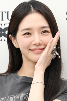 박규영, 크롭트 티셔츠+버뮤다 팬츠 '캐주얼을 입어도 청순'