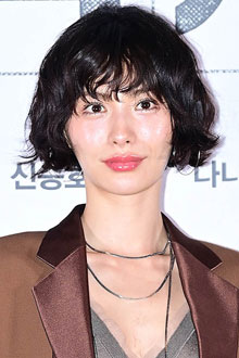 '노출 없이도 충분해' 나나, 섹시 카리스마 풀 장착
