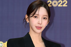 야옹이 작가, 이러니 골반 성형설이…탈세 논란 후 포착