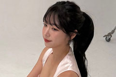 치어리더 안지현, 단추 위태로운 볼륨…야구장 초토화