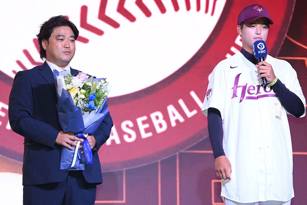 '이변 없었다' 북일고 박준현, 전체 1순위로 키움 입단…1군에서 빨리 좋은 모습 보여드릴 것