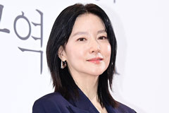 이영애, '20살 연상♥' 남편과 공개 데이트…훈훈 목격담 소환까지