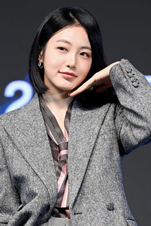디즈니+ 탁류에서 당찬 최은 역을 맡은 배우 신예은