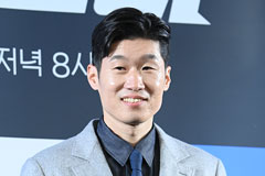 "박지성, 침대서 사흘간 못 일어나" 네덜란드 매체 대충격 폭로