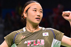 中 자존심 와르르 무너트렸다!…안세영, 세계 2위 왕즈이 2-0 완파→덴마크 오픈 우승+14승 4패 '맹폭'