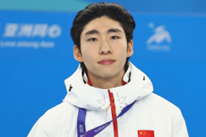 대한민국 너무 심하네!…린샤오쥔 버린 것도 부족해 '반칙왕' 야단치다니→中 쇼트트랙 강한 엄호
