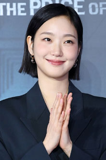 김고은, 긴 머리카락 싹둑… 파격 숏컷한 이유?