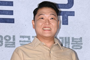 '수면제 대리 수령 인정' 싸이, 압수수색 받았다 조사 적극 협조