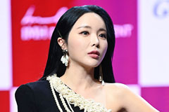 홍진영, 셀카 공개에 누리꾼 '술렁'…확 달라진 근황