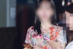 '마약 구속' 황하나, 충격 근황…캄보디아서 출산→아이·남편과 귀국 [종합]