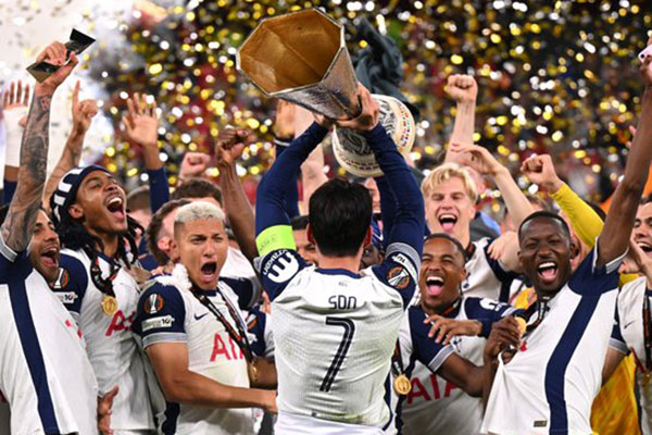 손흥민 '세계축구 9大 천황' 공식발표 초대박!…손메호음네케모레브! 2026 월드컵 최고 스타 등극했다