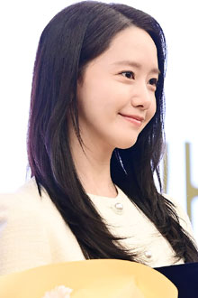 '꽃보다 윤아'…임윤아, 순백의 융프로디테