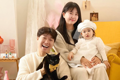 박수홍♥김다예 딸 재이, 평창동 대저택 완벽 적응…집주인 포스