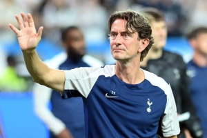 [속보] 토트넘, 토마스 프랭크 감독 '8개월 만에' 경질…새 사령탑 찾겠다 구단 공식발표