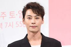 故정은우, 생전 문자 공개…"사기꾼 많아…뒤통수 4년, 못할 짓"