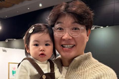 박수홍 ♥김다예 딸, 광고 17개로 대박 나더니…'인기 폭발' 근황