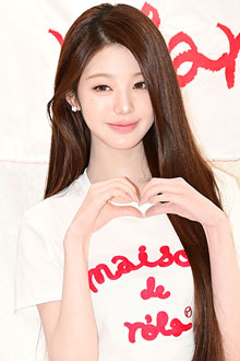 아이브 장원영, 4월과 함께 찾아온 봄의 요정