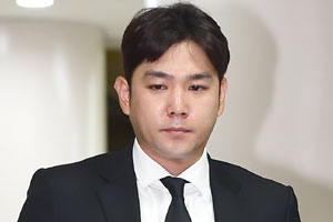 이제 슈주도 아닌데 강인, 셀프 자숙 끝?…컴백 선언에 '의견 분분'