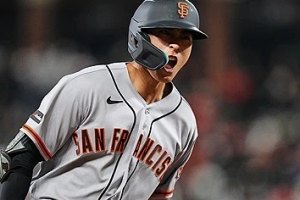 지금껏 이정후 욕한 내가 바보 LEE 첫 홈런에 '줄줄이 반성문'…비판론자들 내가 틀렸다 인정→사과 쏟아졌다