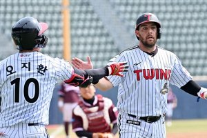 '승승승승승승승승' 지금 LG 대체 누가 막아? 송승기 6이닝 쾌투→오스틴 결승포 폭발→파죽의 8연승