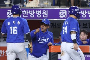 한화, 3실책에 와르르 또 무너졌다 '6연패'…삼성은 파죽의 6연승+1위 수성→후라도 완벽투