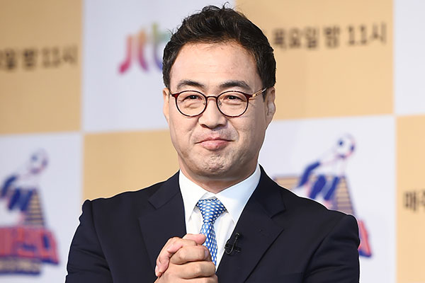 천하장사 이만기, 집안 경사 터졌다…세 쌍둥이 할아버지 돼, 출생신고 마쳤다