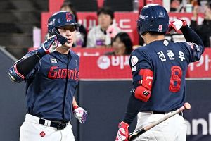 '야구로 보답했다' 나승엽-고승민, KT 격침 견인…롯데 8-1 승→7위 두산 뒤 보인다
