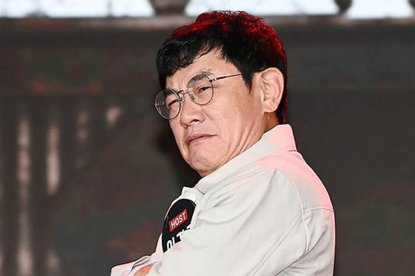 이경규, 건강이상설 기우였다…월드컵 현장 갈 것 생방송서 증명