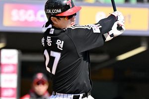 '손주영 1점 차 SV' LG, SSG 8-7 제압…주말 3연전 기선 잡았다