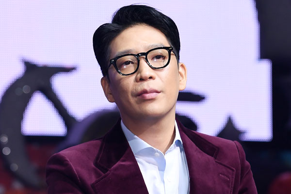MC몽 고소하면 2차 폭로 예고했지만…틱톡 계정 정지됐다