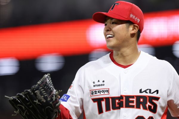 KIA 야구 되는 날이네! 김도영+아데를린 홈런 폭발→롯데 10-0 대파+위닝시리즈