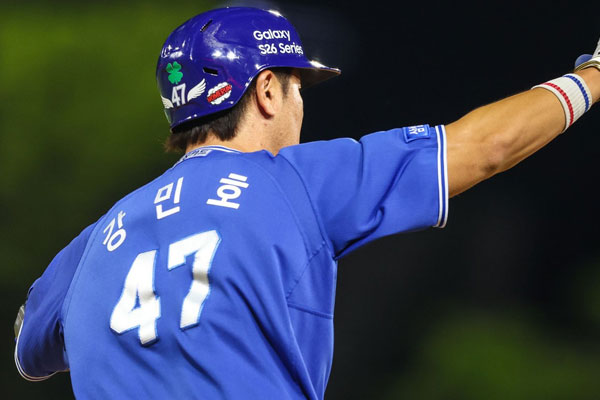 KIA 9회 통한의 페이크 번트 실패, 3위 다시 멀어졌다…삼성, 10회 강민호 결승 솔로포→3-2 승+3연패 탈출