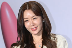 '홈쇼핑 1시간에 1500만원' 안선영, 2억 스포츠카 인증…'입이 떡'