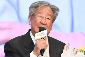 건강이상설 걱정했는데…최불암, 86세 생일에 근황 전해졌다