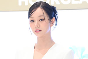 혜리, '뱃살 논란'에 직접 심경…왜 꼭 날씬해야 프로다운 건지, 건강하게 노력할 것
