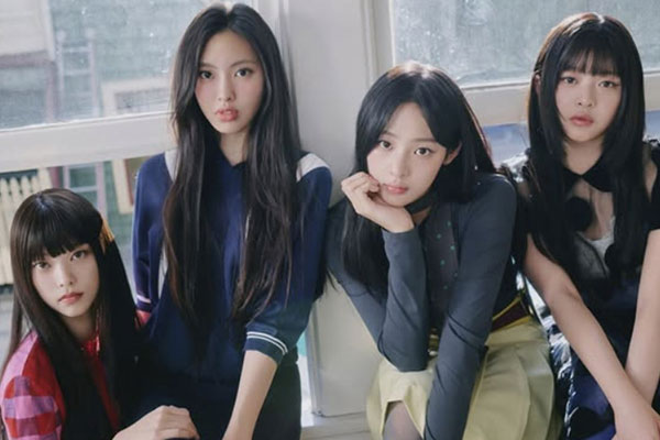 뉴진스, 2년 만에 영상·사진 쏟아냈다…성인 된 해린에 많이 컸네, 다니엘 빈자리엔 '먹먹'