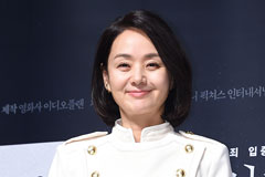 "노희경 작가가 목 졸라"…배종옥, 배우vs작가 육탄전 폭로
