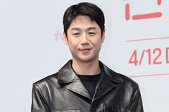 정준원 '태도 논란' 커진다…평론가도 지적 "출연료 받고 그래서는 안 돼"