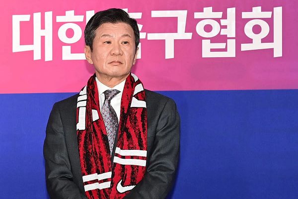 정몽규, 월드컵 32강 실패 뒤 휴대전화 교체…출국금지 조치도 있었다가 해제